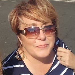 Meet your Posher, Connie